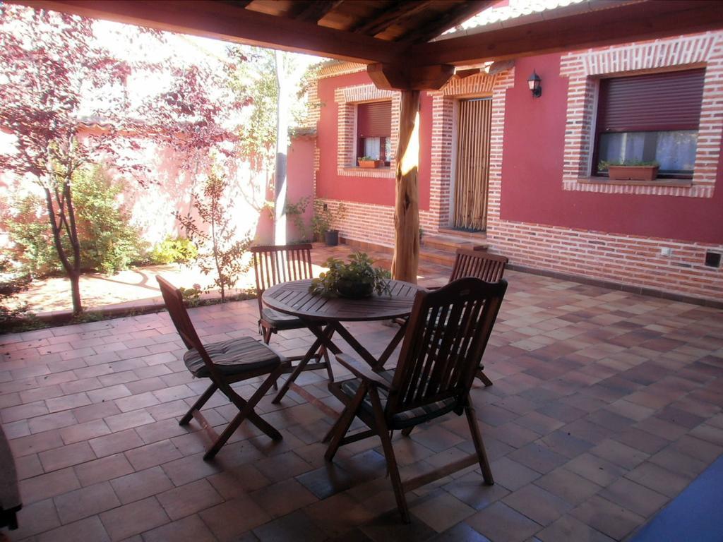 Fresno de Cantespino La Cochera De Don Paco חדר תמונה